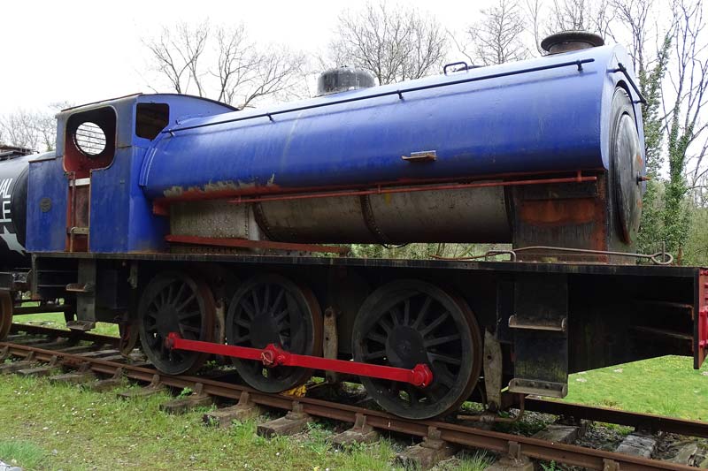 Hunslet a train on a steel track
